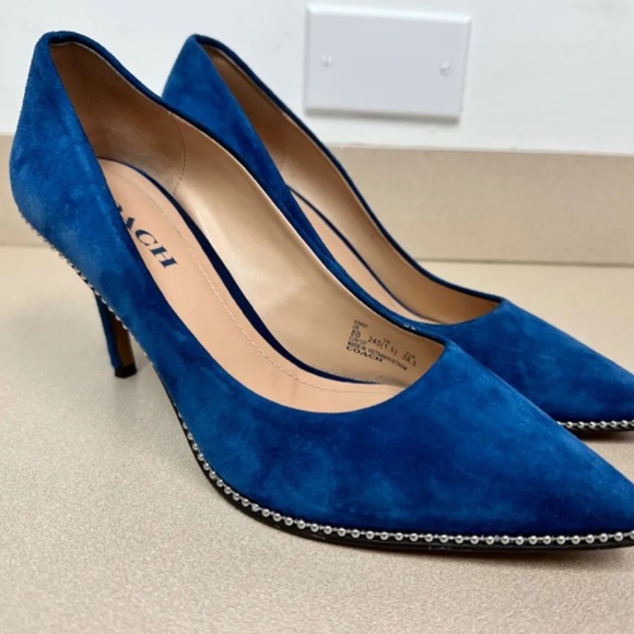 SOLD Coach Waverly Heel Beadchain - Picture 1 of 4